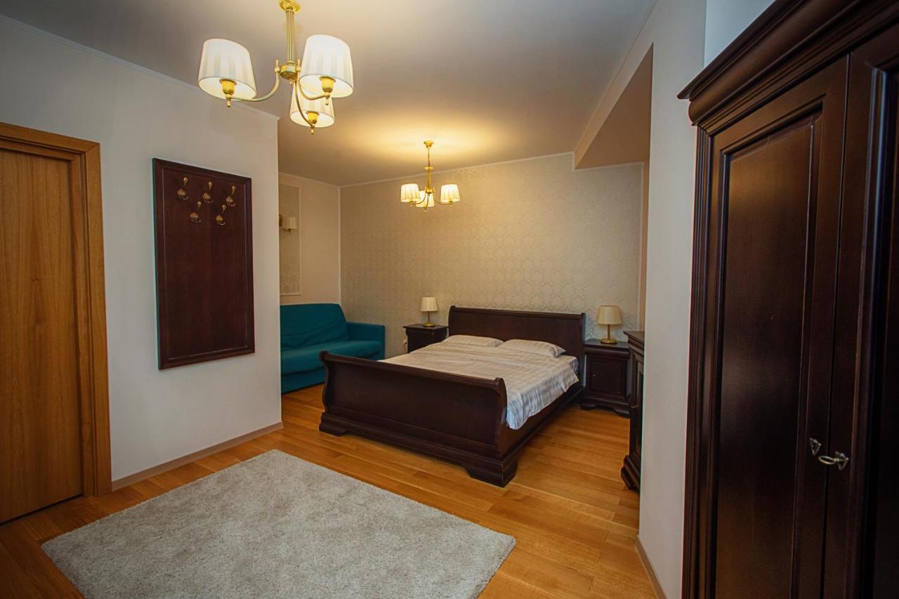 Vila Imperial Bed and Breakfast Sinaia Eksteriør billede